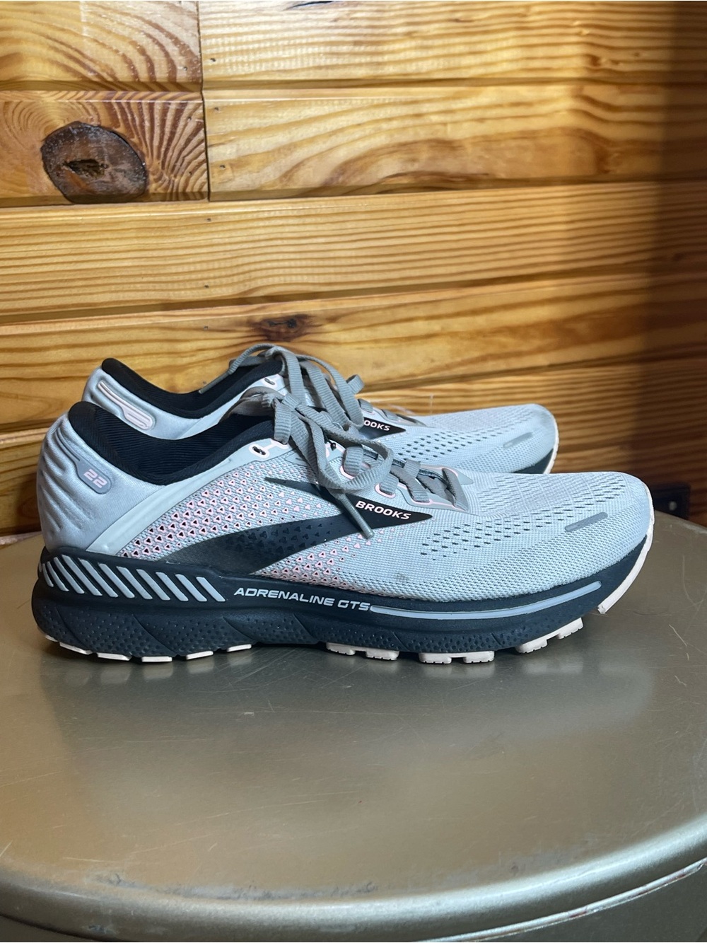 Brooks Adrenaline GTS Men's Running Shoes - Light Gray/Black